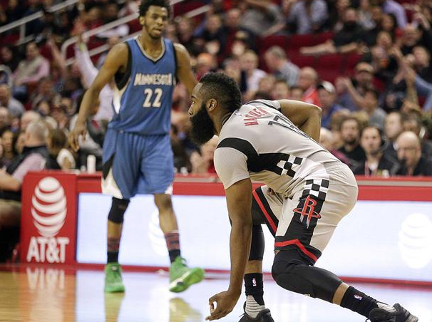 逼抢时的回 逼抢时的回